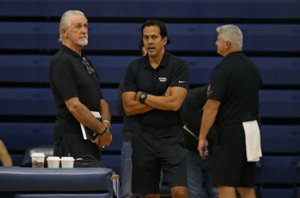 &Nu;&Beta;&Alpha; Trade Deadline 2021: &Eta; &alpha;&nu;ά&lambda;&upsilon;&sigma;&eta; &tau;&omega;&nu; &kappa;&iota;&nu;ή&sigma;&epsilon;&omega;&nu;