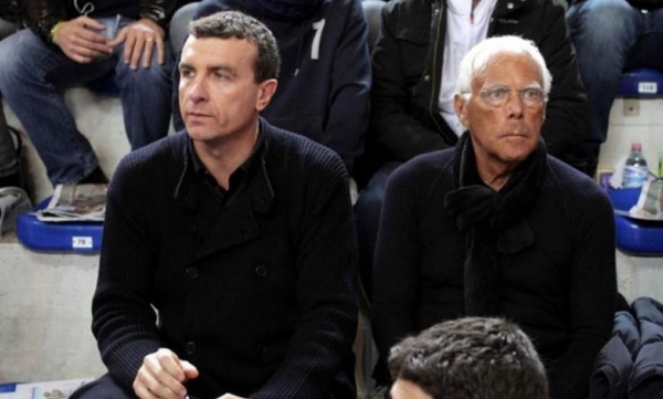 &Tau;&alpha; &psi;ώ&nu;&iota;&alpha; &epsilon;&nu;ό&sigmaf; &kappa;&alpha;&lambda;&omicron;&kappa;&alpha;&iota;&rho;&iota;&nu;&omicron;ύ &alpha;&pi;&omicron;&gamma;&epsilon;ύ&mu;&alpha;&tau;&omicron;&sigmaf;