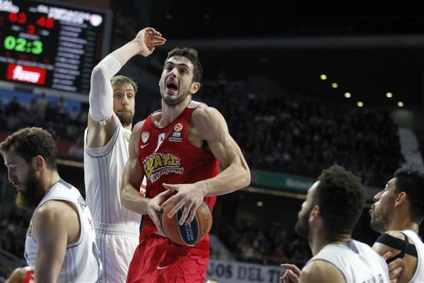 &Pi;&epsilon;&rho;ί &alpha;&nu;ά&pi;&tau;&upsilon;&xi;&eta;&sigmaf; &kappa;&alpha;&iota; &theta;έ&sigma;&eta;&sigmaf;: έ&nu;&alpha; &kappa;&epsilon;ί&mu;&epsilon;&nu;&omicron; (ό&chi;&iota;) &gamma;&iota;&alpha; &tau;&omicron;&nu; &Iota;&omega;ά&nu;&nu;&eta; &Pi;&alpha;&pi;&alpha;&pi;έ&tau;&rho;&omicron;&upsilon;