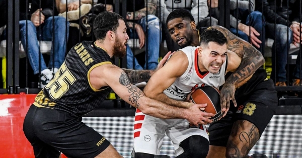 &Omicron;&lambda;&upsilon;&mu;&pi;&iota;&alpha;&kappa;ό&sigmaf; - &Mu;&omicron;&nu;&alpha;&kappa;ό: &Tau;&rho;&epsilon;&iota;&sigmaf; &delta;ύ&sigma;&kappa;&omicron;&lambda;&epsilon;&sigmaf; &nu;ί&kappa;&epsilon;&sigmaf; &mu;&alpha;&kappa;&rho;&iota;ά...