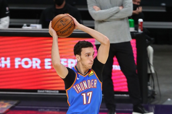 &Omicron; &Pi;&omicron;&kappa;&omicron;&upsilon;&sigma;έ&phi;&sigma;&kappa;&iota; &xi;&alpha;&nu;&alpha;&sigma;&upsilon;&sigma;&tau;ή&nu;&epsilon;&tau;&alpha;&iota;